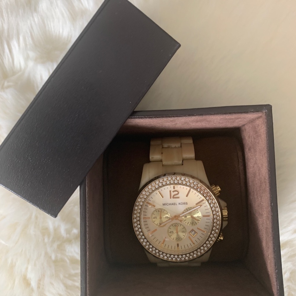 Michael Kors - Madison Chronograph Women’s Watch